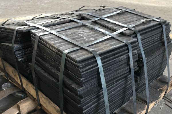 抗沖擊堆焊復合耐磨板具有哪些產品特性?[江河]